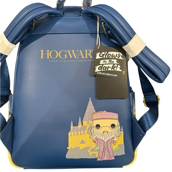 Loungefly Hogwarts Castle Backpack with Albus Dumbledore Figure - Picture 3 of 4